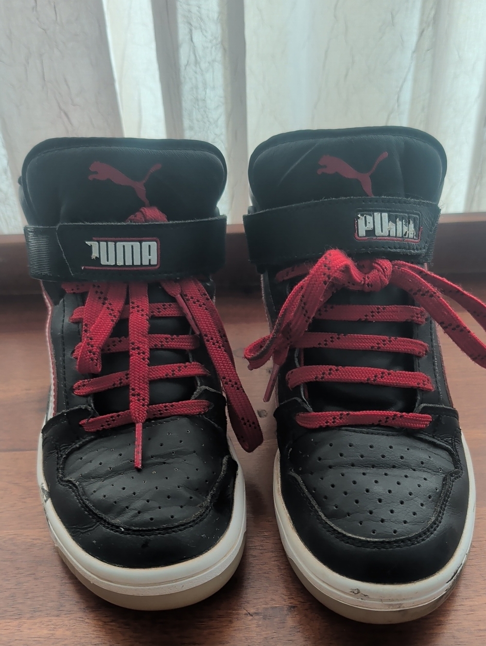 Puma Kids Black and Red Mid-Top Sneakers